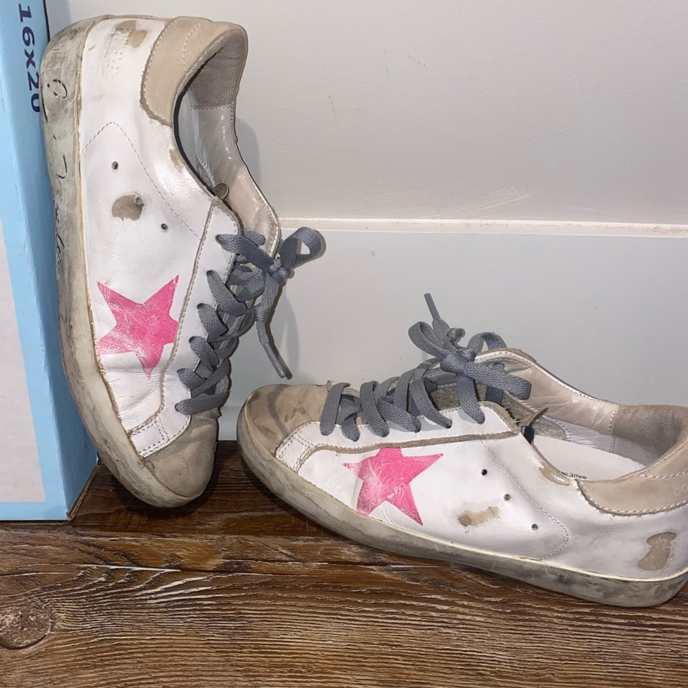 Golden Goose Sneakers